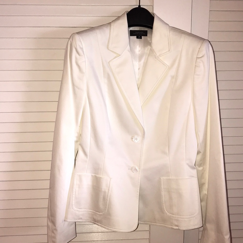 NWT Tahari Jacket
